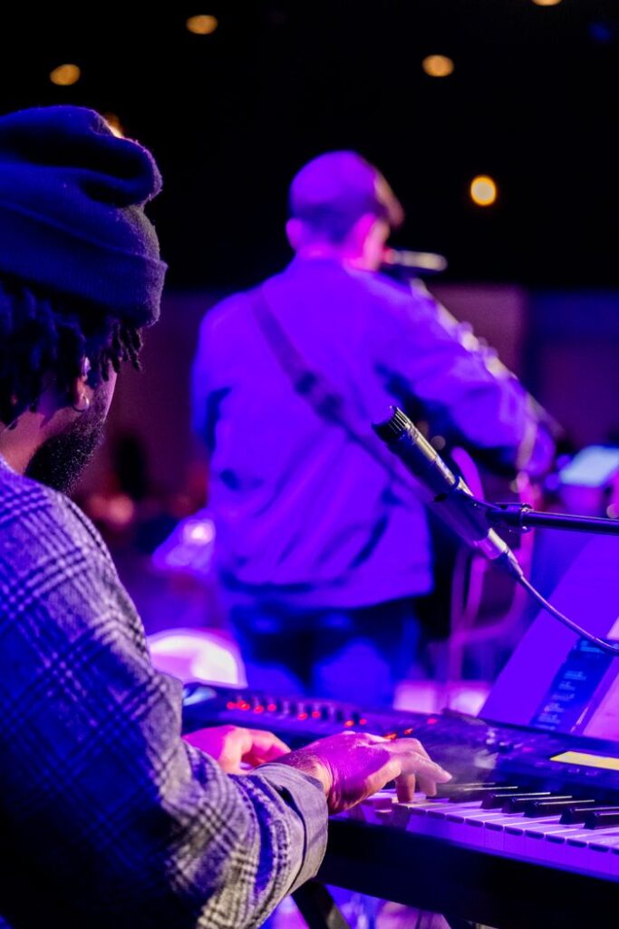 Live Music and Bands Playing at The Junction